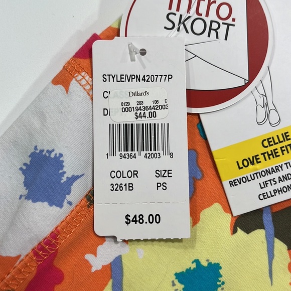 Intro Floral Skort - Picture 8 of 8